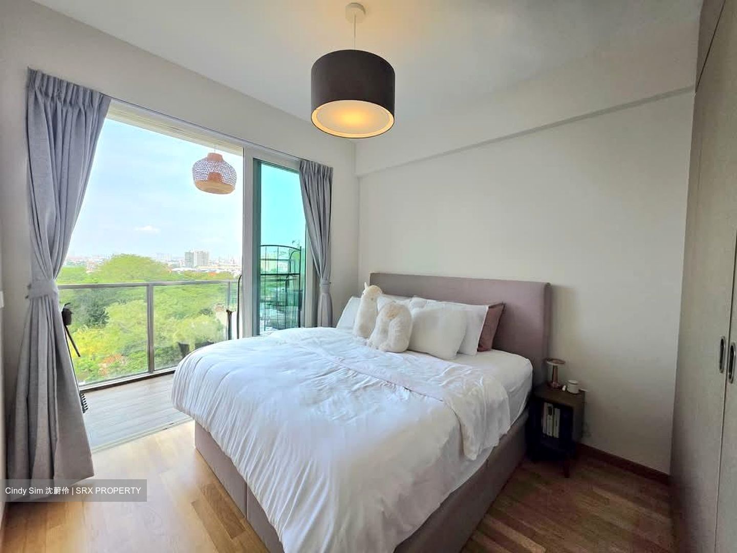 Vacanza @ East (D14), Condominium #552497881